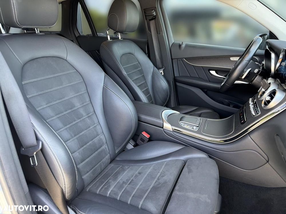 Mercedes-Benz GLC 300 4MATIC MHEV - 18