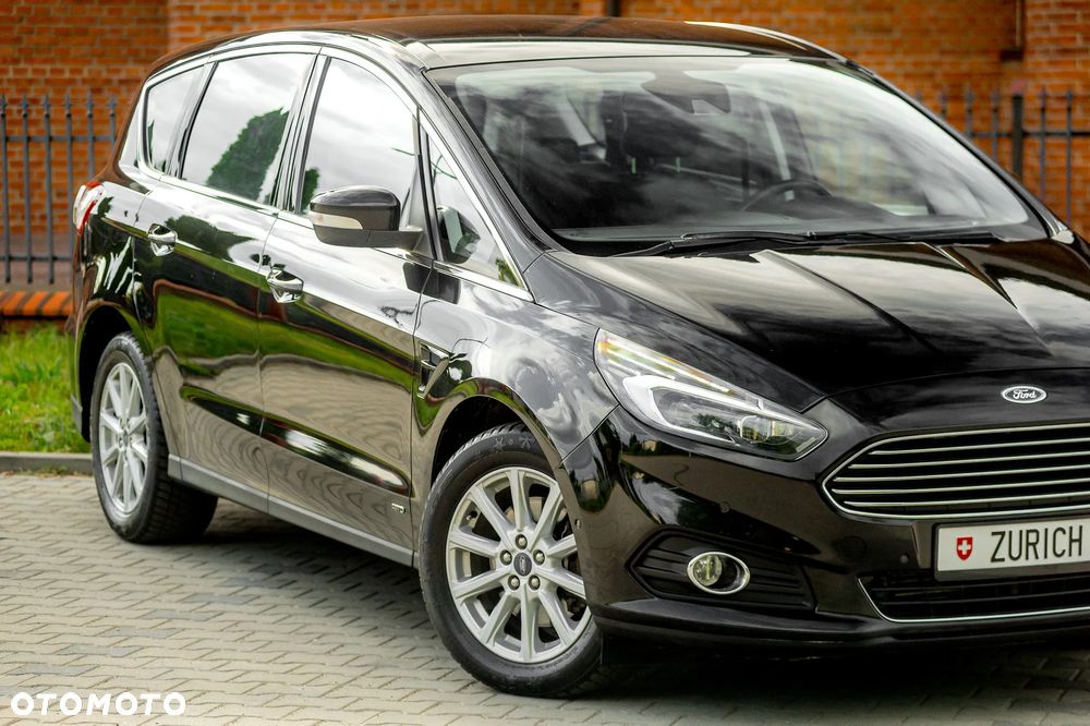 Ford S-Max 2.0 TDCi 4WD Titanium PowerShift - 38