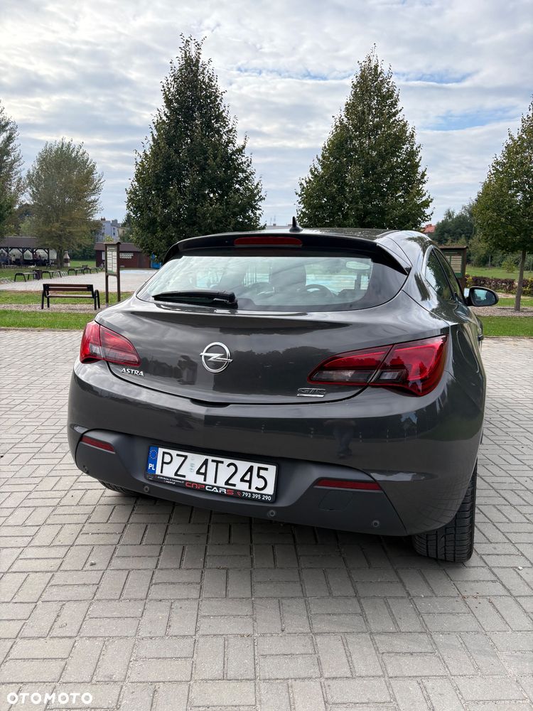 Opel Astra - 9