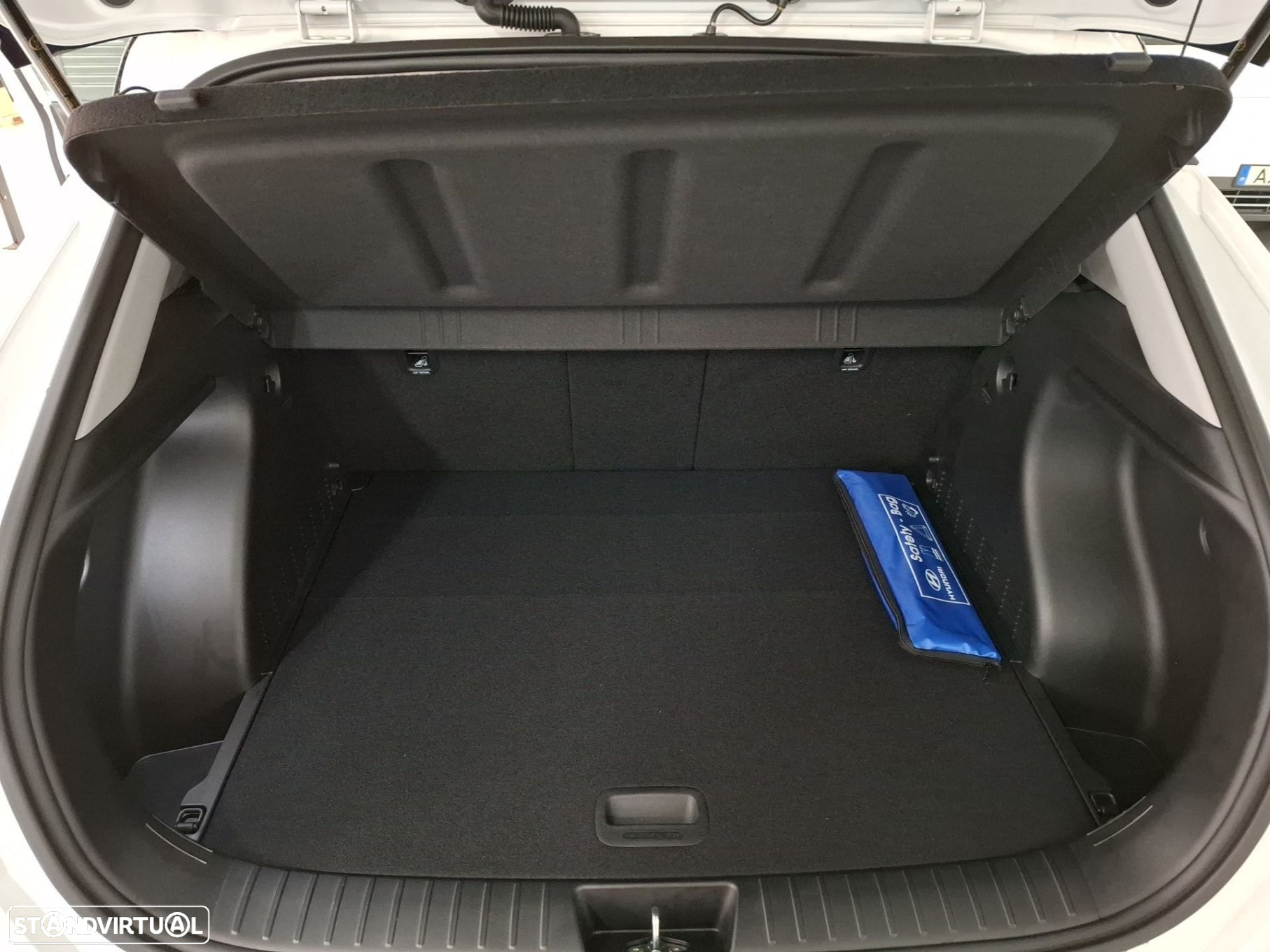 Hyundai Kauai 1.6 GDi HEV Vanguard (TT) - 25