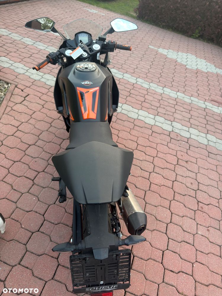 KTM RC 125 - 3