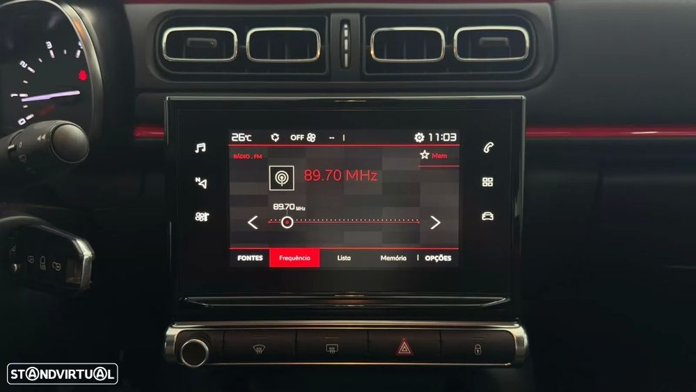 Citroën C3 1.2 PureTech Shine - 26