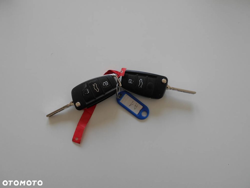 Audi A1 3-drzwiowe 1.6 TDI S line edition - 16