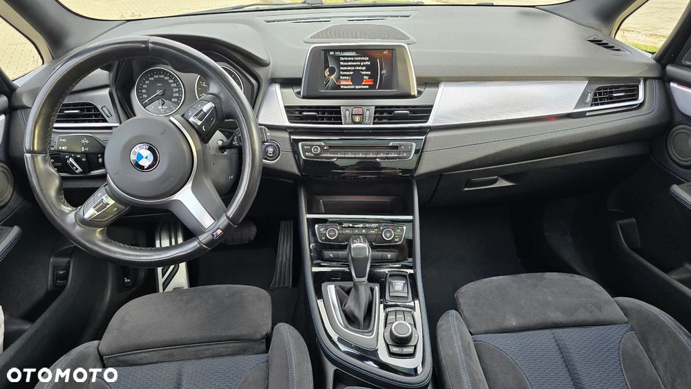 BMW Seria 2 220d GT M Sport - 9