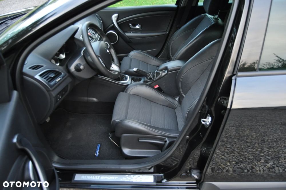 Renault Megane Grandtour TCe 180 GT - 8