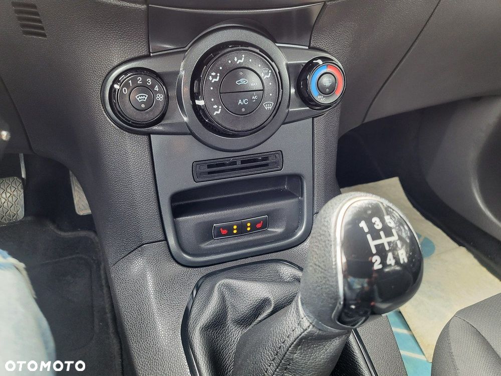 Ford Fiesta - 31