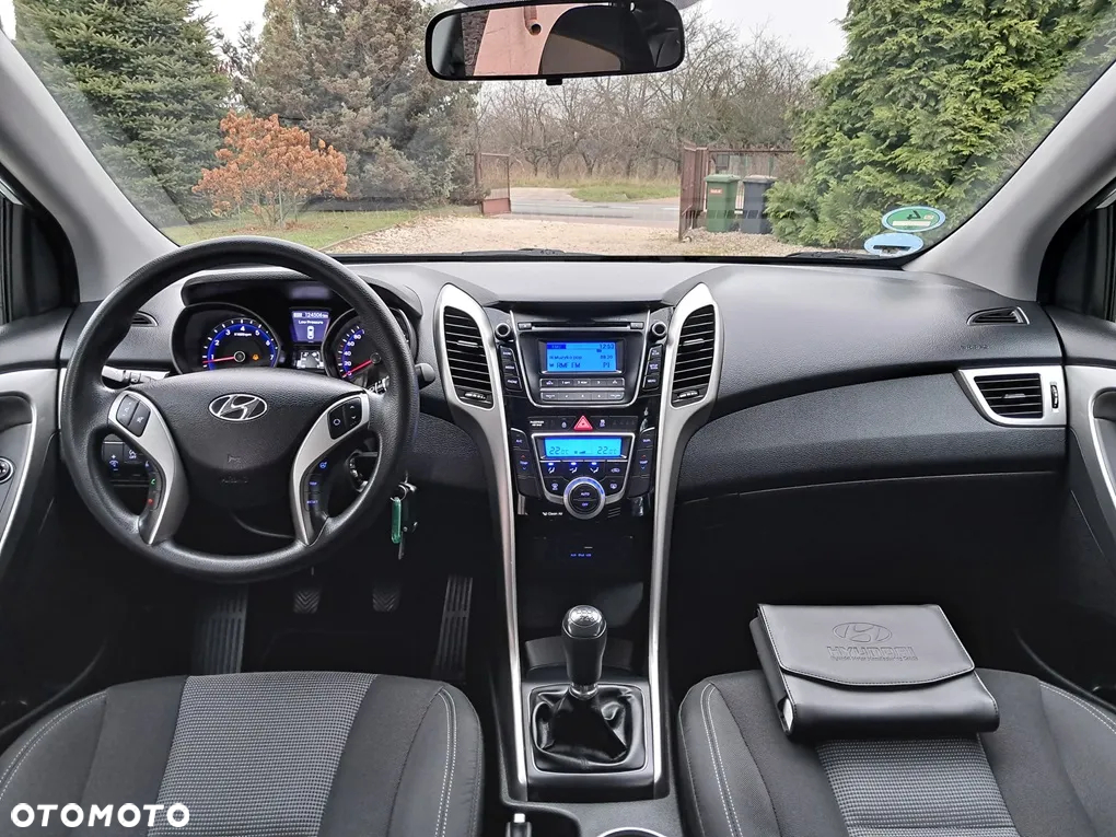 Hyundai i30 1.4 Passion - 17