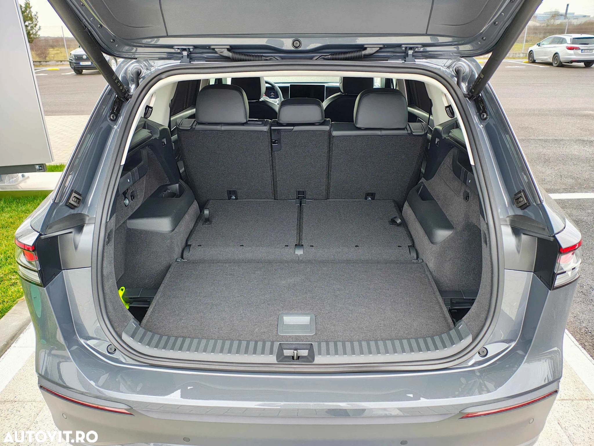 Volkswagen Tayron - 12