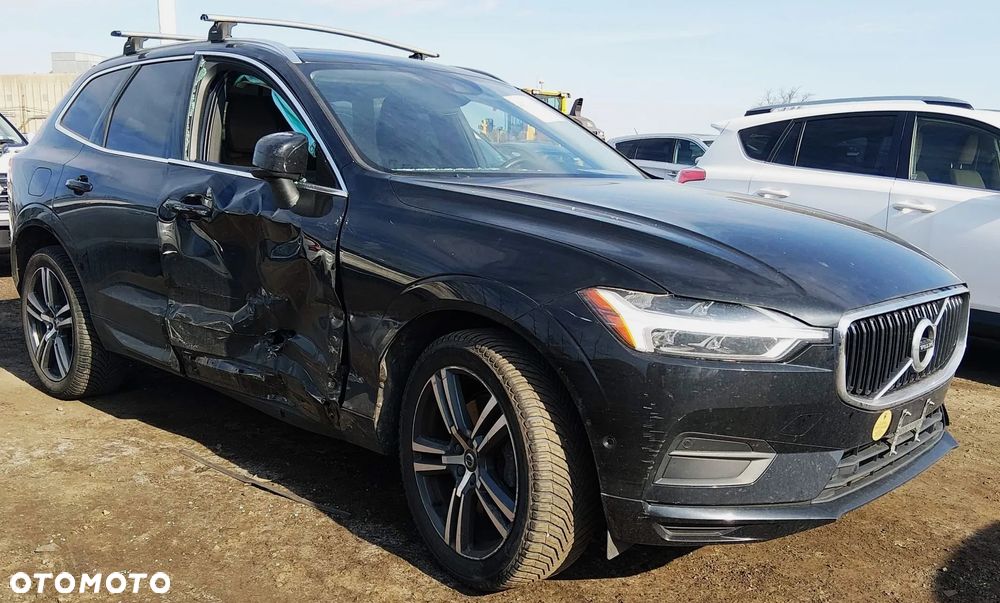 Volvo XC 60 T6 AWD Geartronic Momentum - 2