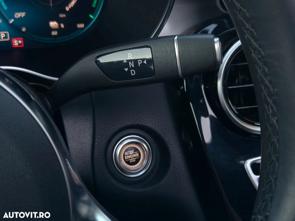 Mercedes-Benz GLC 300 e 4Matic 9G-TRONIC Edition AMG Line - 27