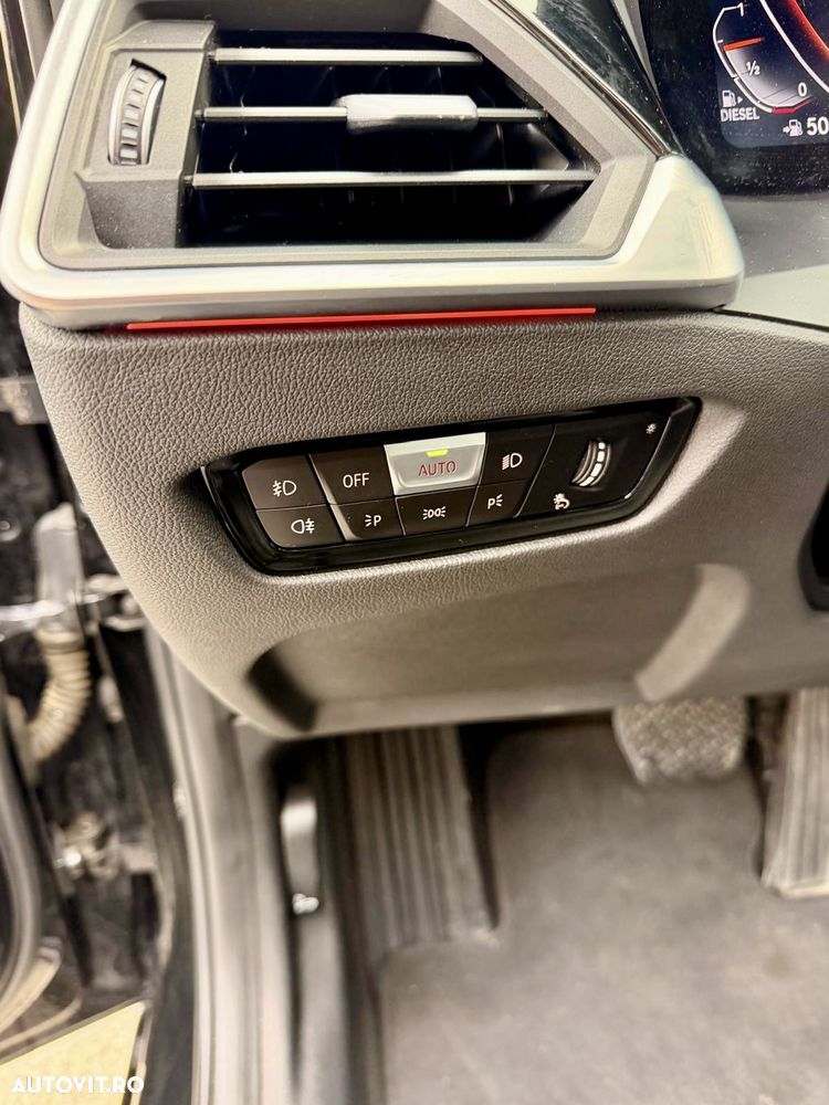 BMW Seria 3 320d xDrive AT Luxury Line - 23