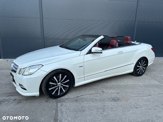 Mercedes-Benz Klasa E 220 CDI DPF BlueEFFICIENCY 7G-TRONIC Avantgarde - 3