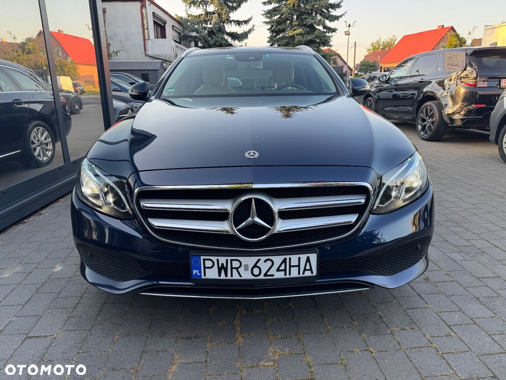 Mercedes-Benz Klasa E 250 Avantgarde - 15
