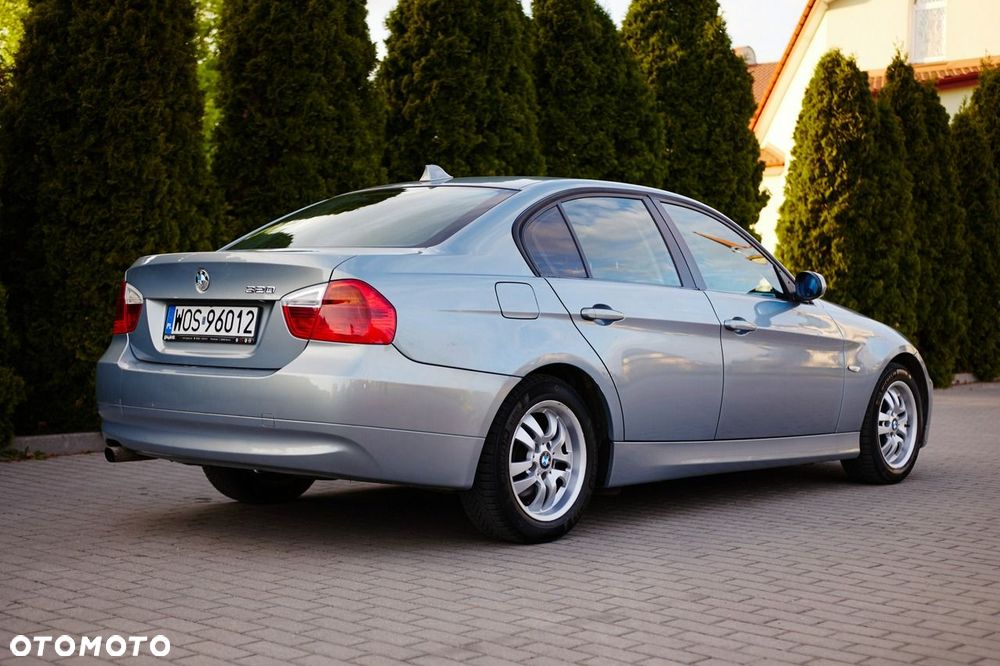 BMW Seria 3 - 7