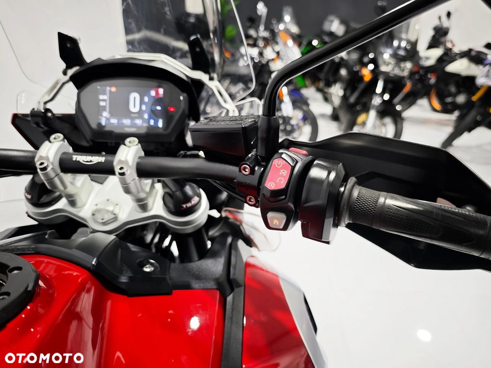 Triumph Tiger - 17