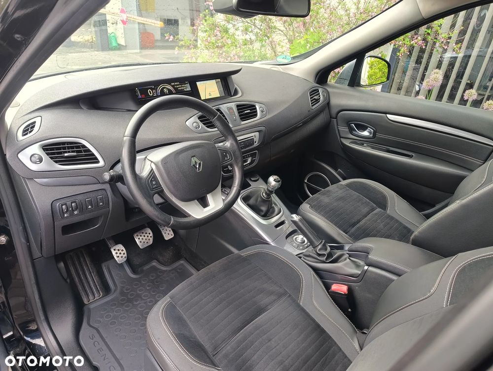 Renault Scenic dCi 130 FAP Start & Stop Bose Edition - 8