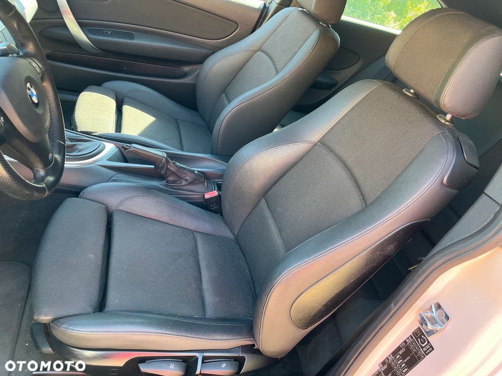 BMW Seria 1 123d DPF - 10