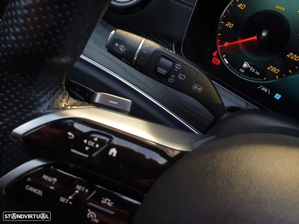 Mercedes-Benz E 300 de T 9G-TRONIC AMG Line - 11