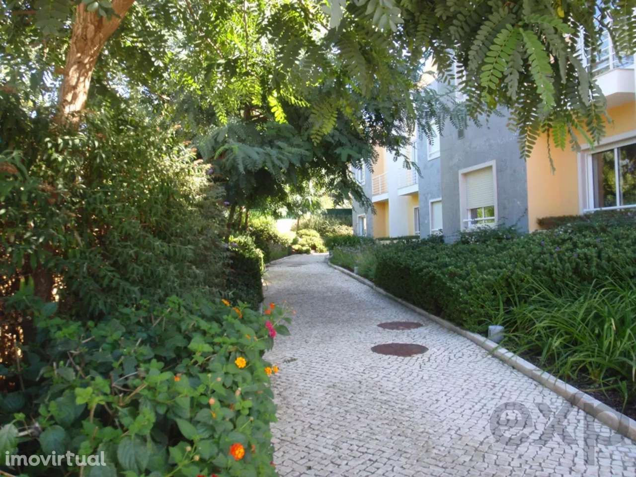 Cascais - T2 para Arrendamento, no Condominio Jardins de Birre - Grande imagem: 3/24