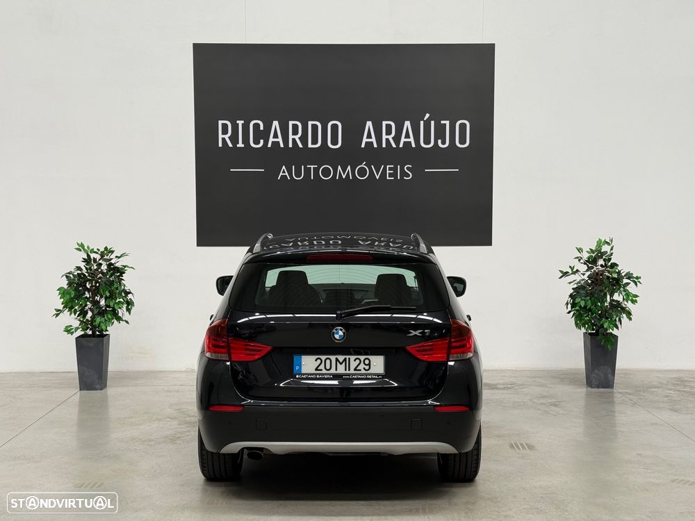 BMW X1 18 d sDrive - 26