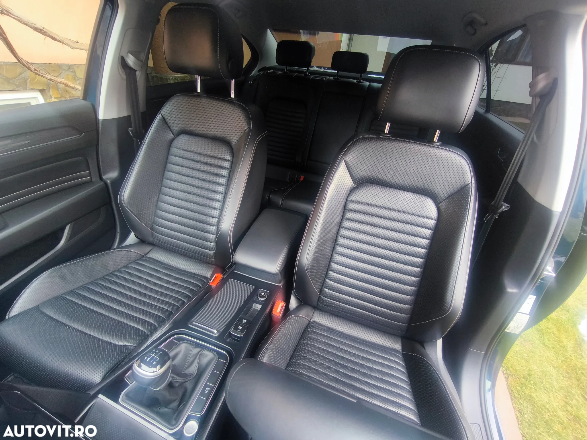 Volkswagen Passat - 23