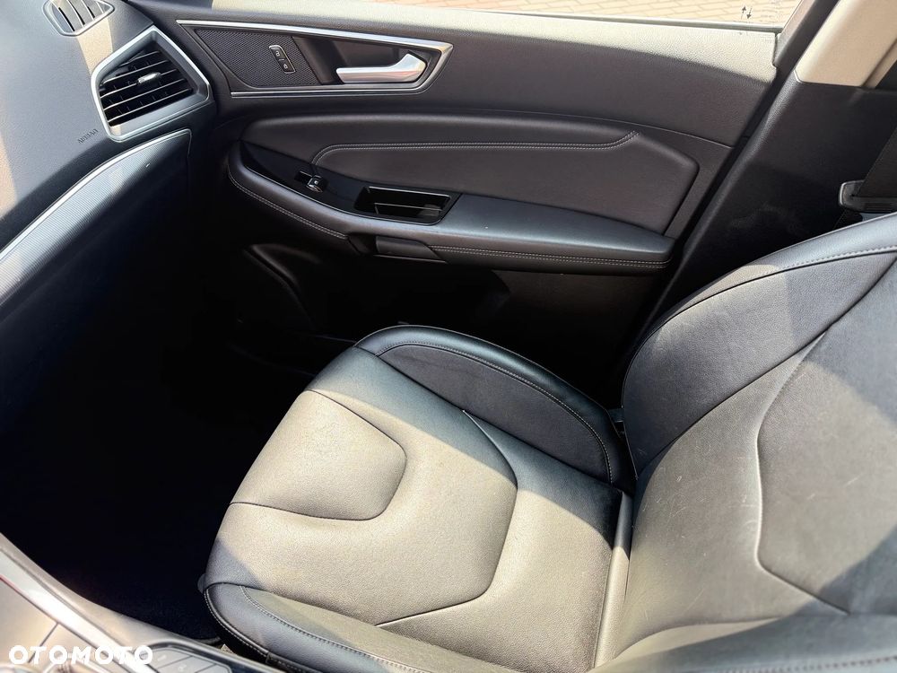 Ford S-Max - 18