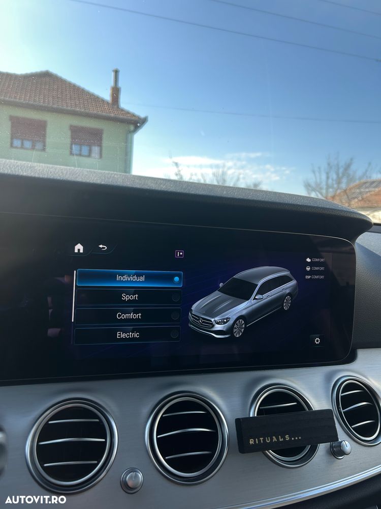 Mercedes-Benz E 300 de 9G-TRONIC Night Edition - 17