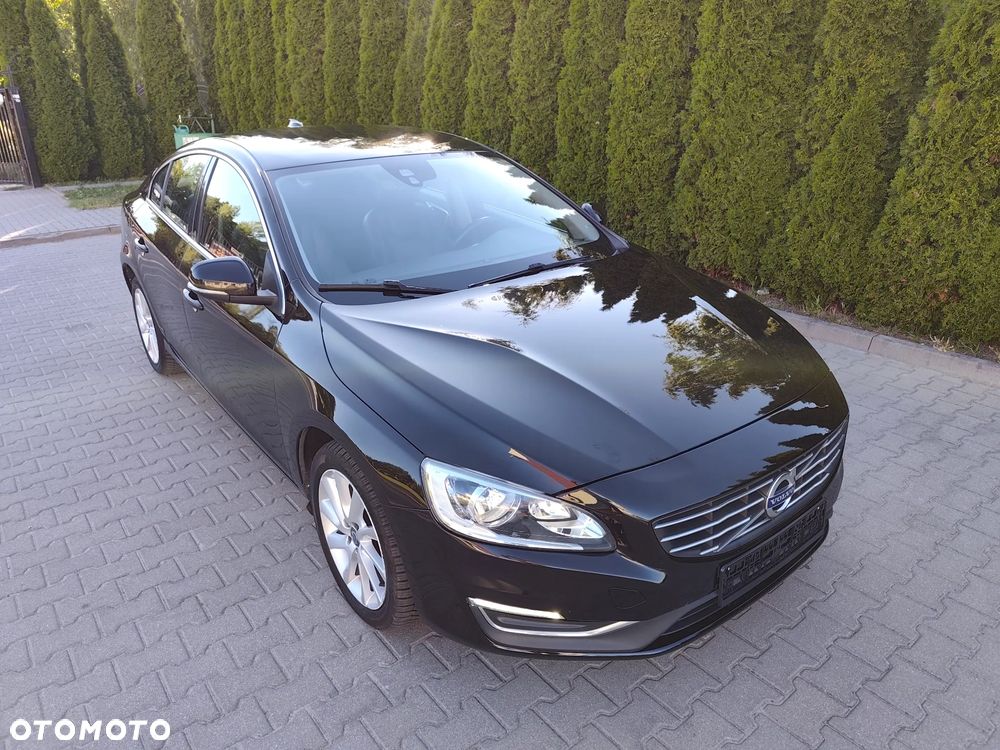 Volvo S60 D3 Summum - 10