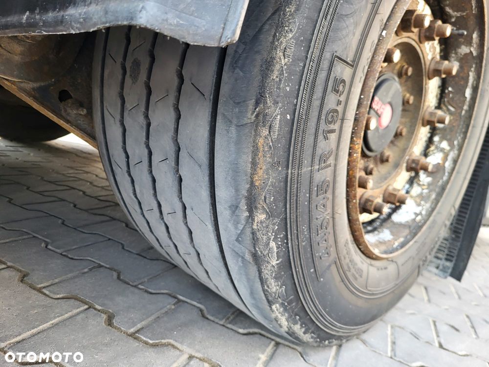 Schwarzmuller Joloda, osie SAF, koła 445/45 R19,5 - 10