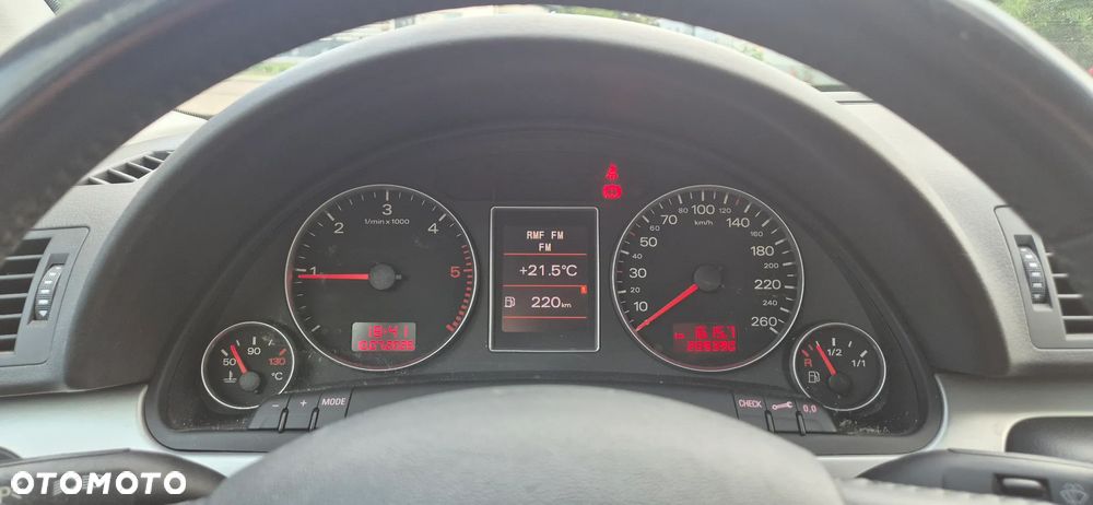 Audi A4 Avant - 6