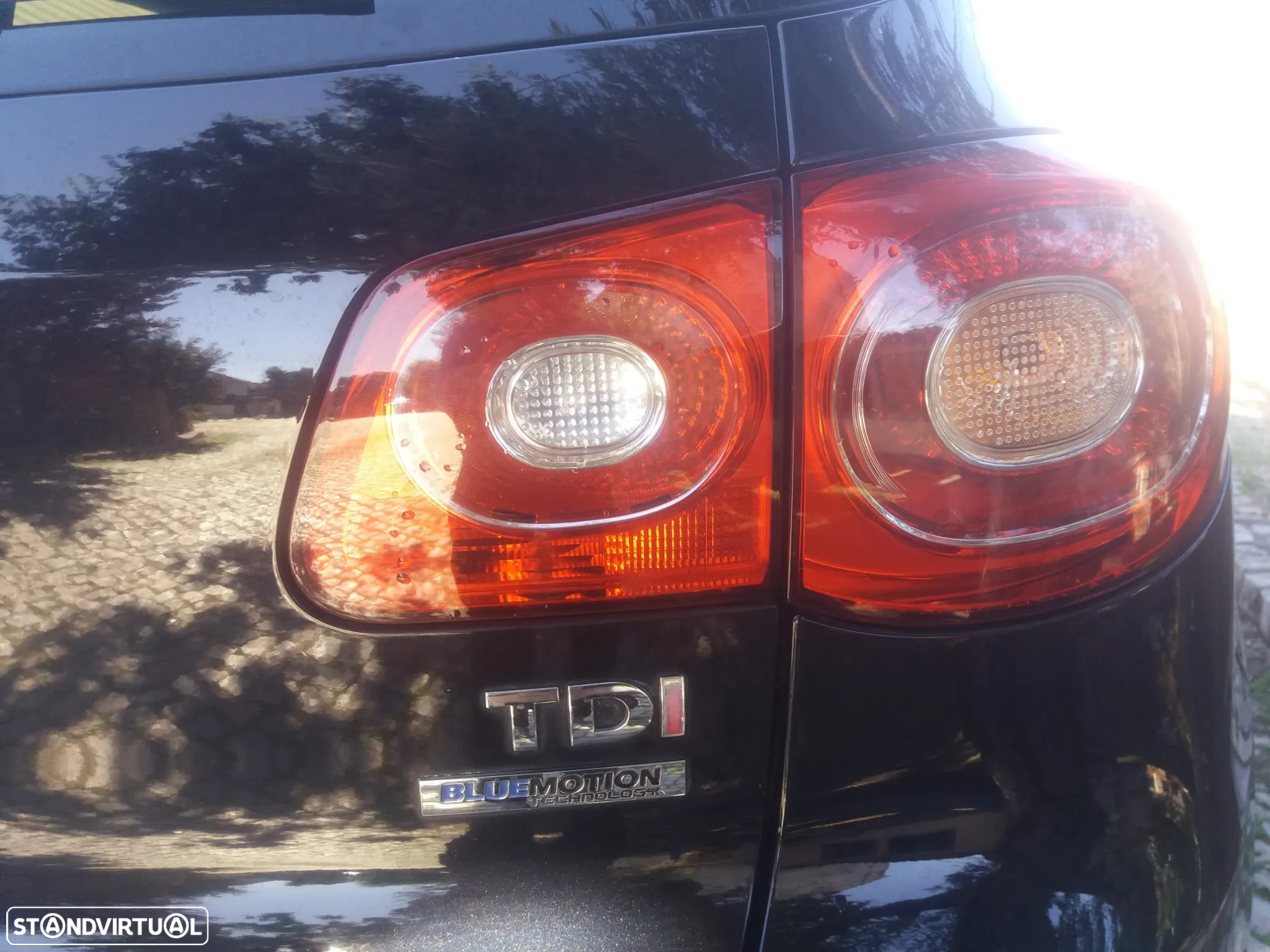VW Tiguan 2.0 TDi Sport BlueMotion - 13