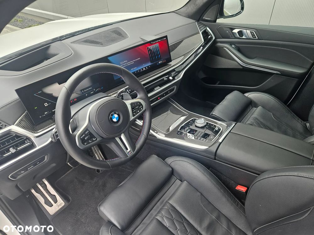 BMW X7 - 23