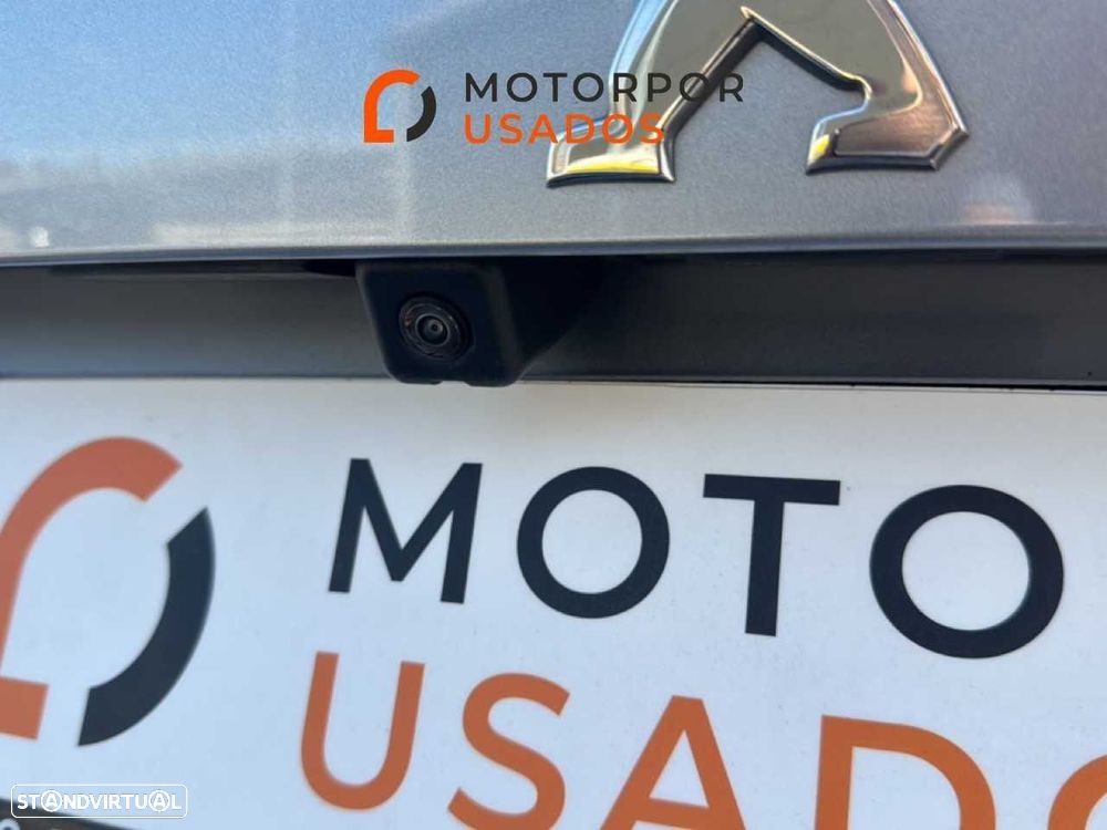 Peugeot 2008 1.2 PureTech Active Pack - 12