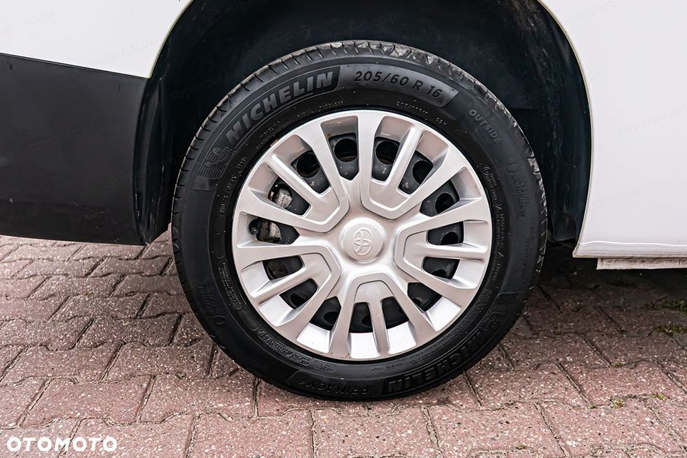 Toyota Proace City Verso - 26