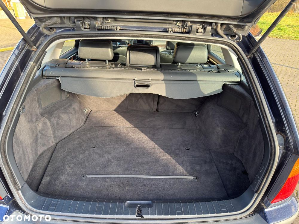 BMW Seria 3 - 13