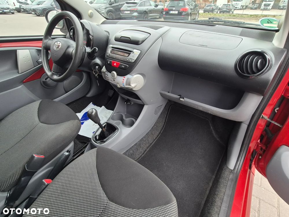 Toyota Aygo 1.0 VVT-i Terra - 33