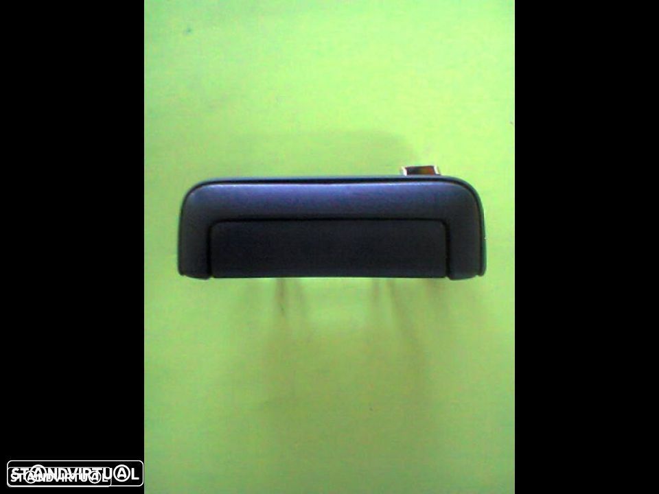 puxador tampa mala Mitsubishi L200 96-2005 (NOVO) - 1