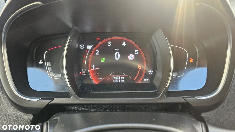 Renault Scenic TCe 140 GPF EDC BOSE EDITION - 28