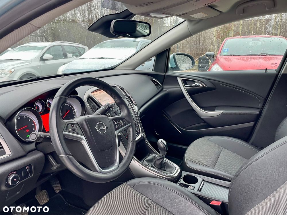 Opel Astra 1.6 NAVI - 2