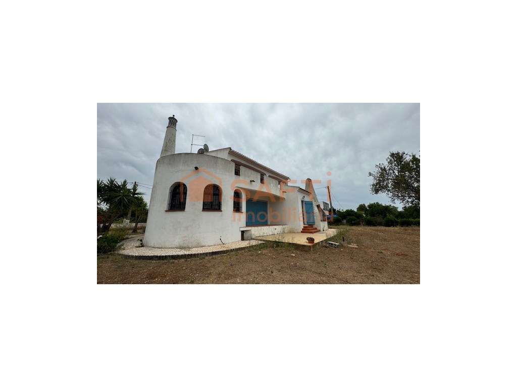 Charmosa casa com grande terreno em Paderne, Algarve - Grande imagem: 4/14