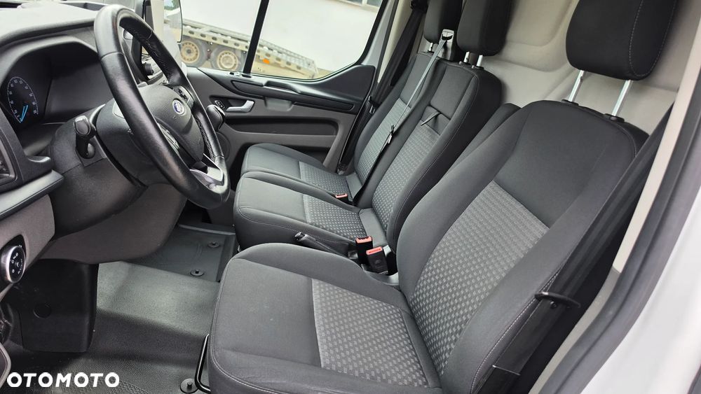 Ford Transit Custom - 15