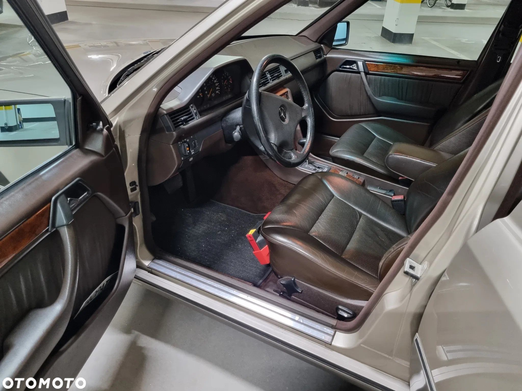 Mercedes-Benz W124 (1984-1993) - 7