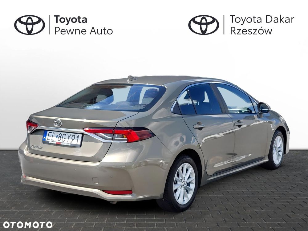 Toyota Corolla - 5