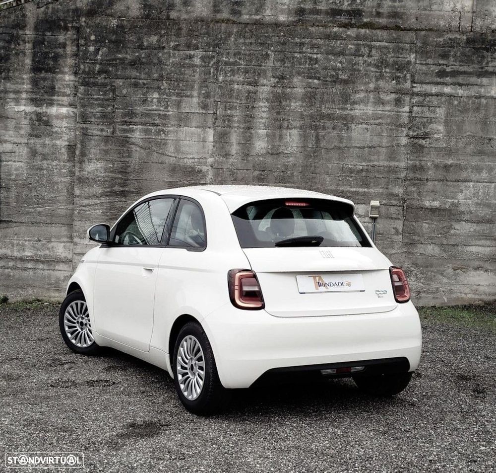 Fiat 500e Action - 3
