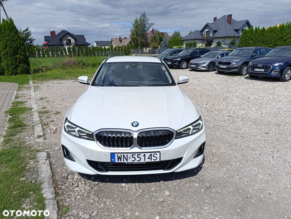 BMW Seria 3 320d xDrive mHEV - 3