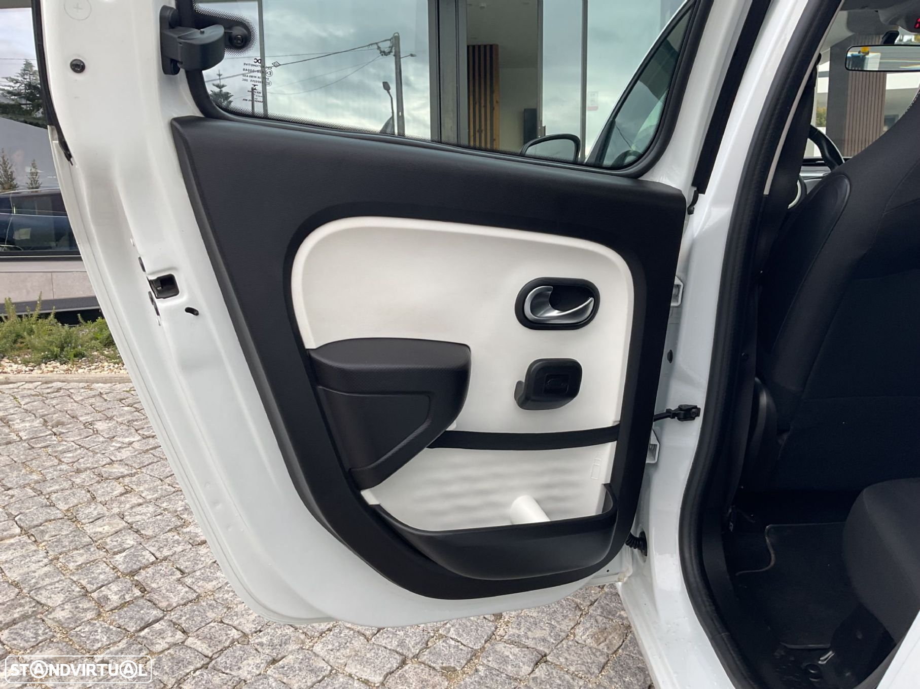 Renault Twingo 1.0 SCe Limited - 21