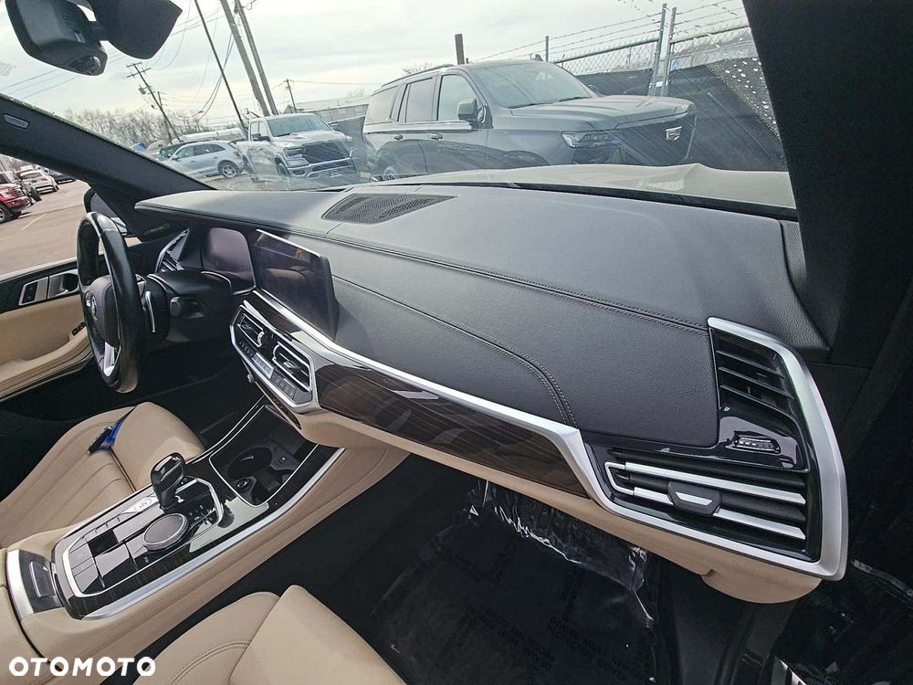 BMW X5 xDrive40i xLine - 8