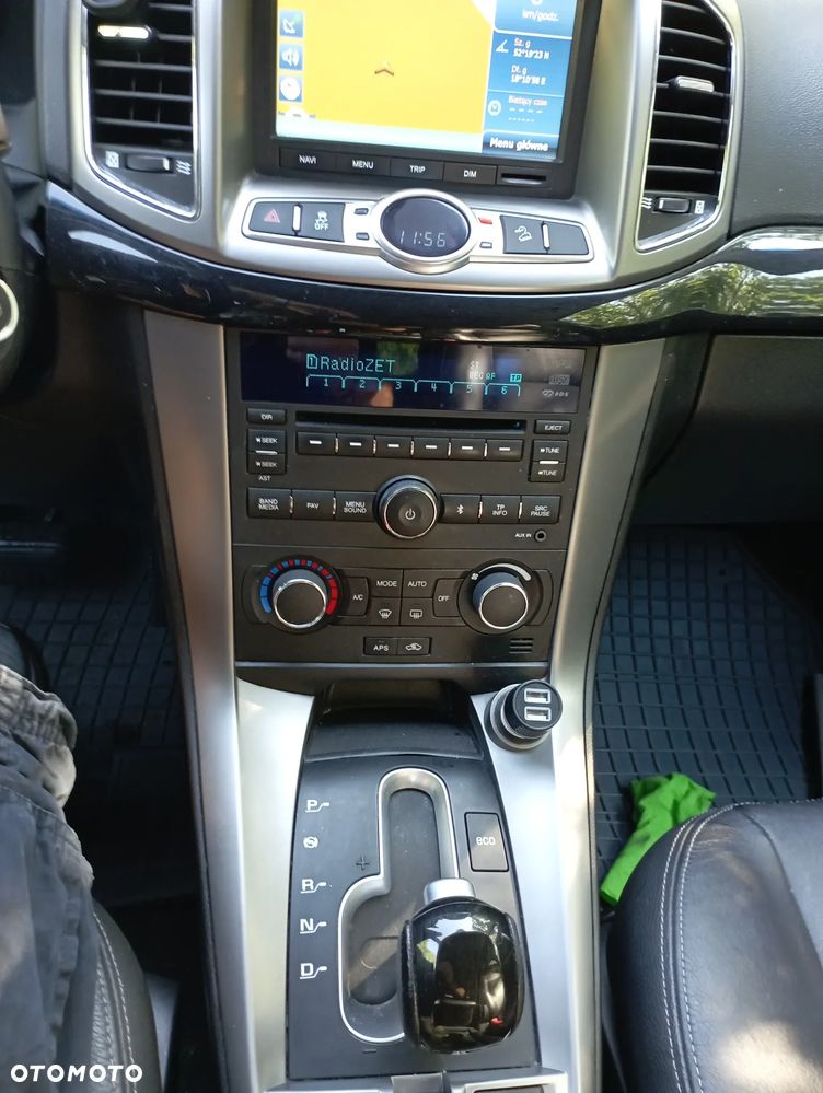Chevrolet Captiva 2.2 D LTZ - 14
