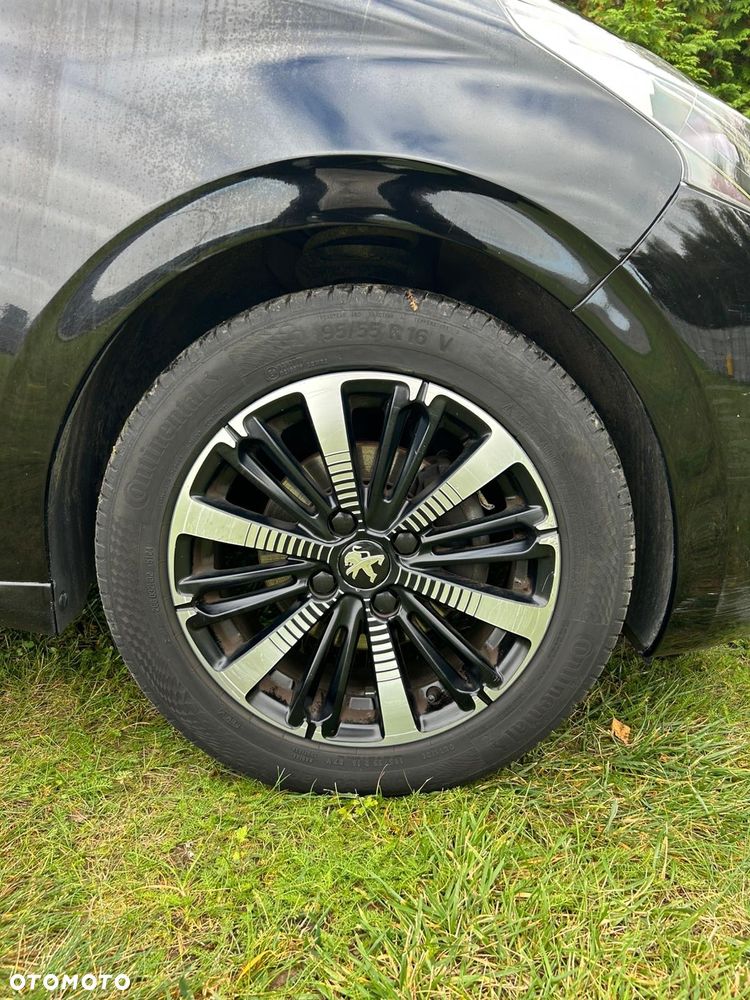 Peugeot 208 PureTech 110 Stop & Start Allure - 19