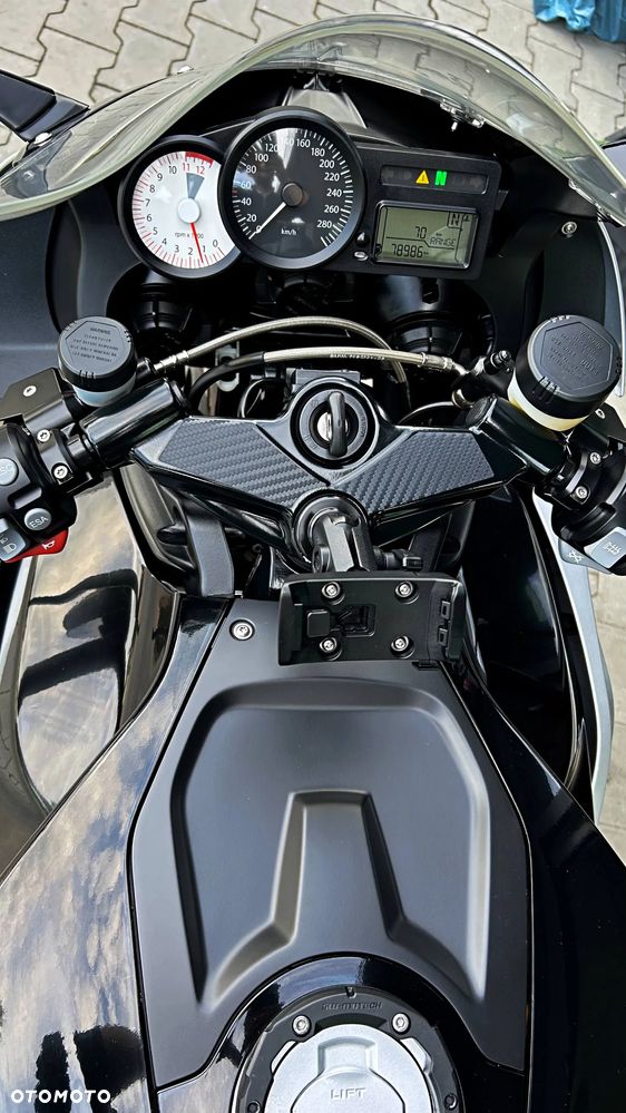 Kawasaki ZZR - 36